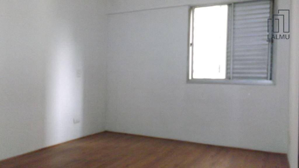 Apartamento para alugar com 3 quartos, 75m² - Foto 15