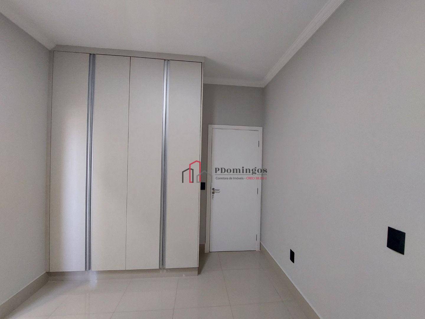 Casa de Condomínio à venda com 3 quartos, 200m² - Foto 25