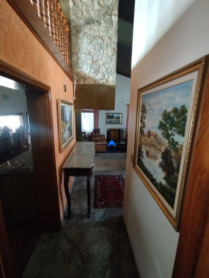 Sobrado para alugar com 4 quartos, 374m² - Foto 3
