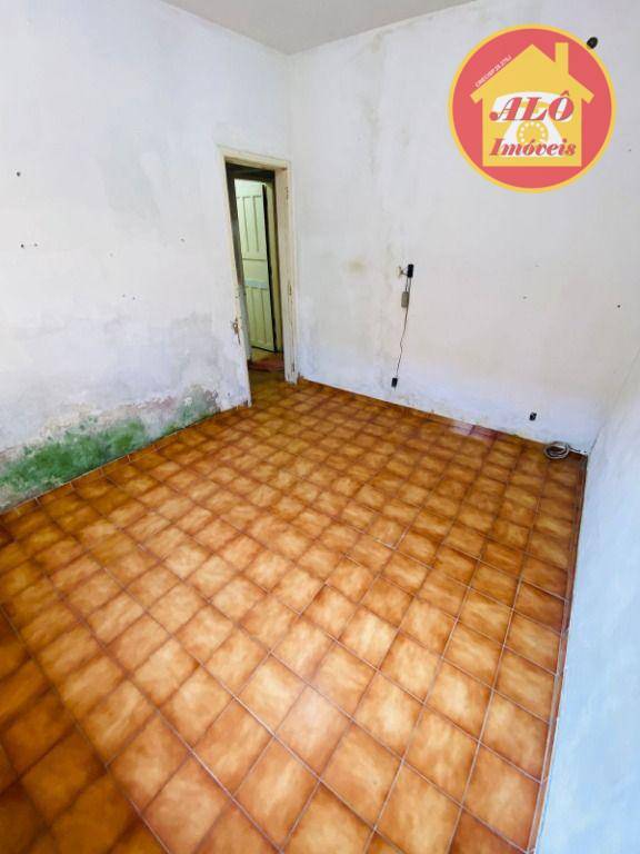 Casa à venda com 3 quartos, 80m² - Foto 6