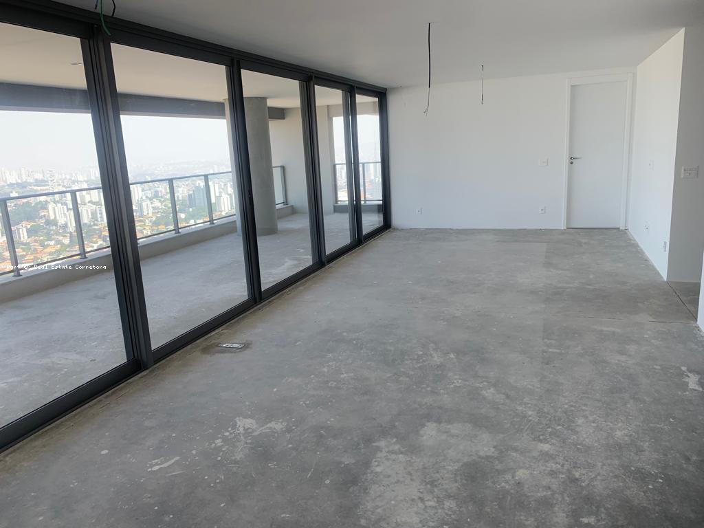 Apartamento à venda com 4 quartos, 275m² - Foto 1