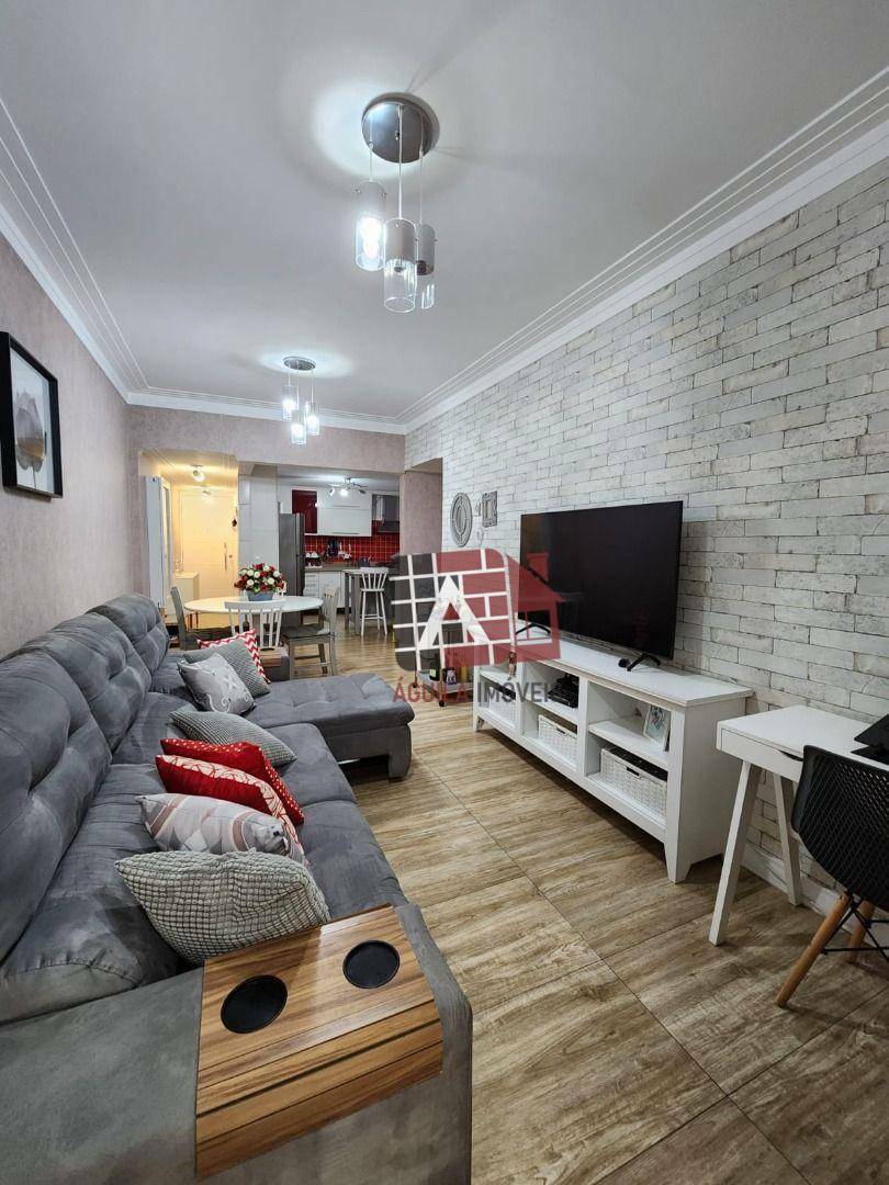 Apartamento à venda com 3 quartos, 85m² - Foto 1