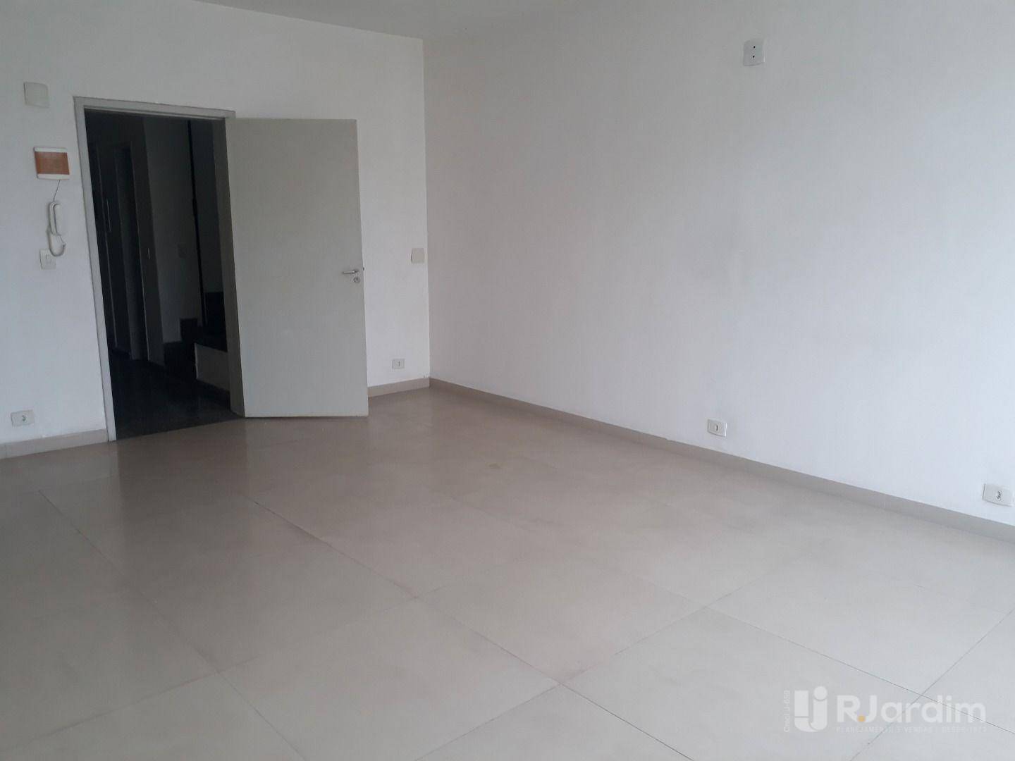 Cobertura à venda e aluguel com 6 quartos, 360m² - Foto 4