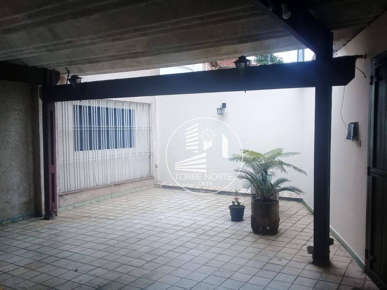 Casa à venda com 3 quartos, 300m² - Foto 22