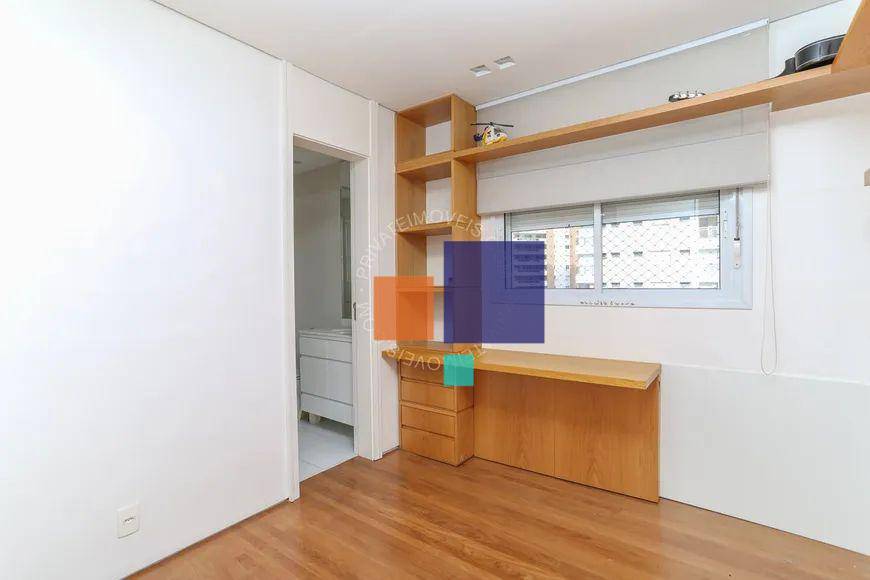 Apartamento à venda com 3 quartos, 171m² - Foto 14