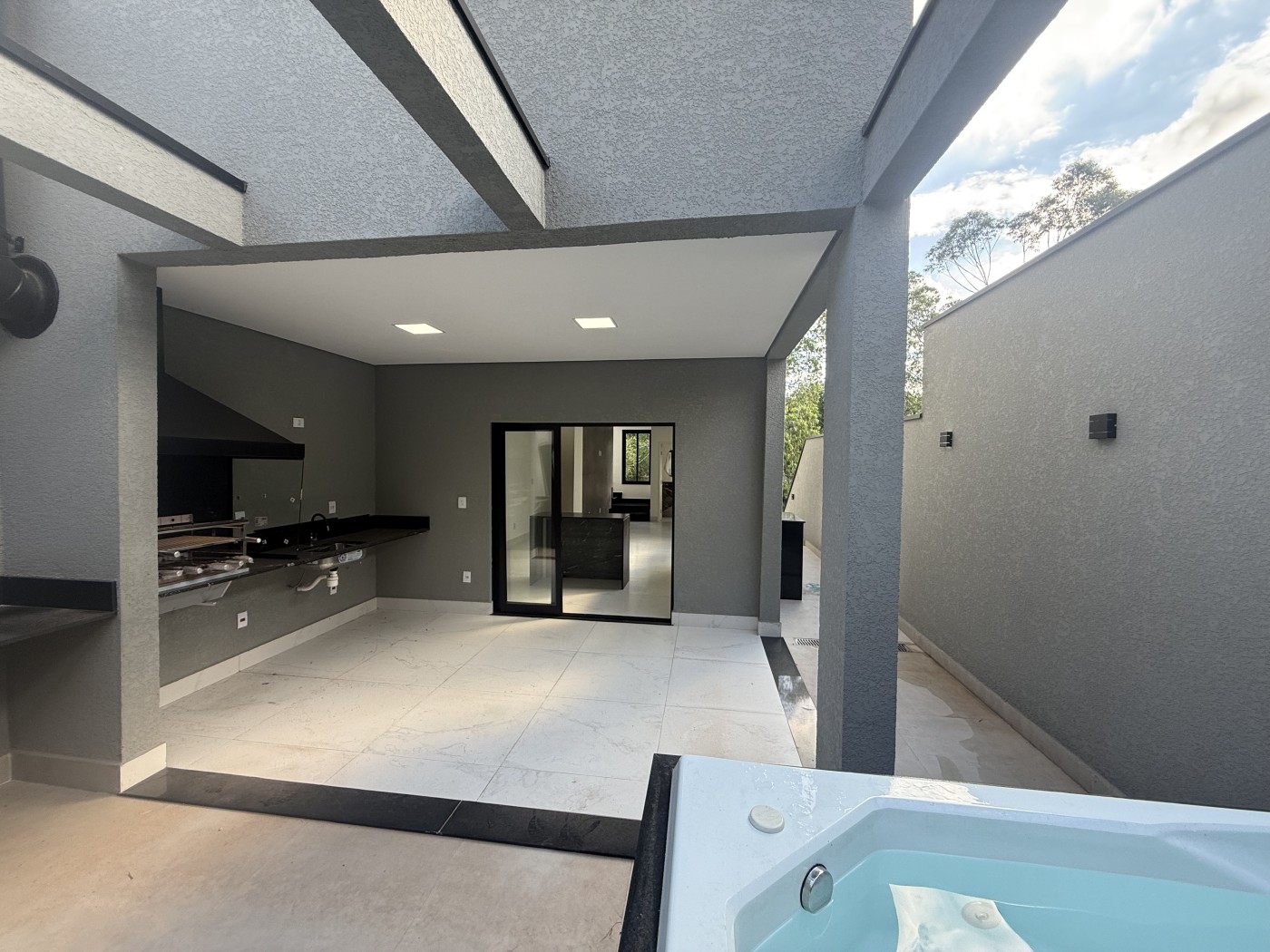 Casa à venda com 3 quartos, 140m² - Foto 28