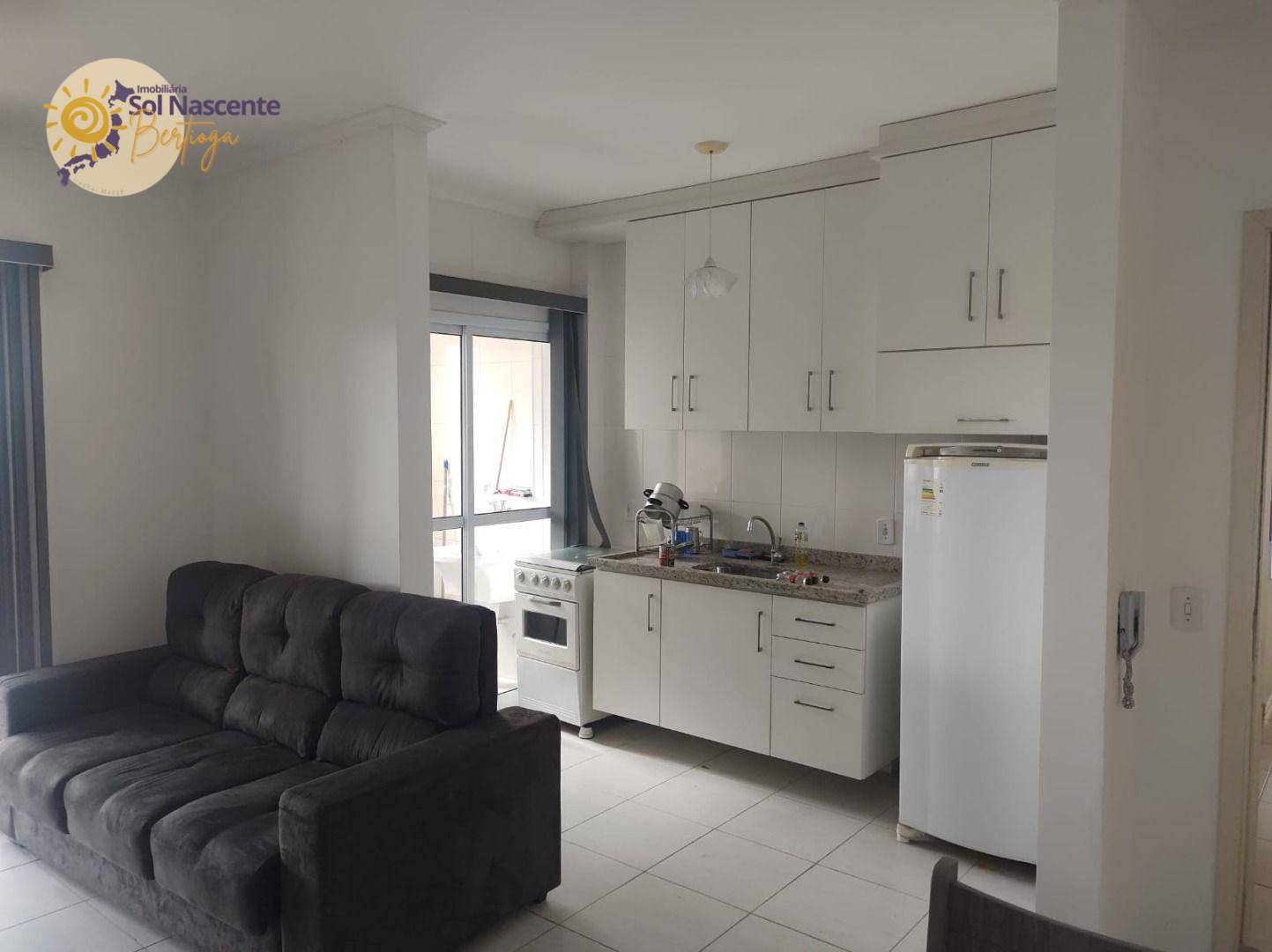 Apartamento à venda com 2 quartos, 77m² - Foto 24