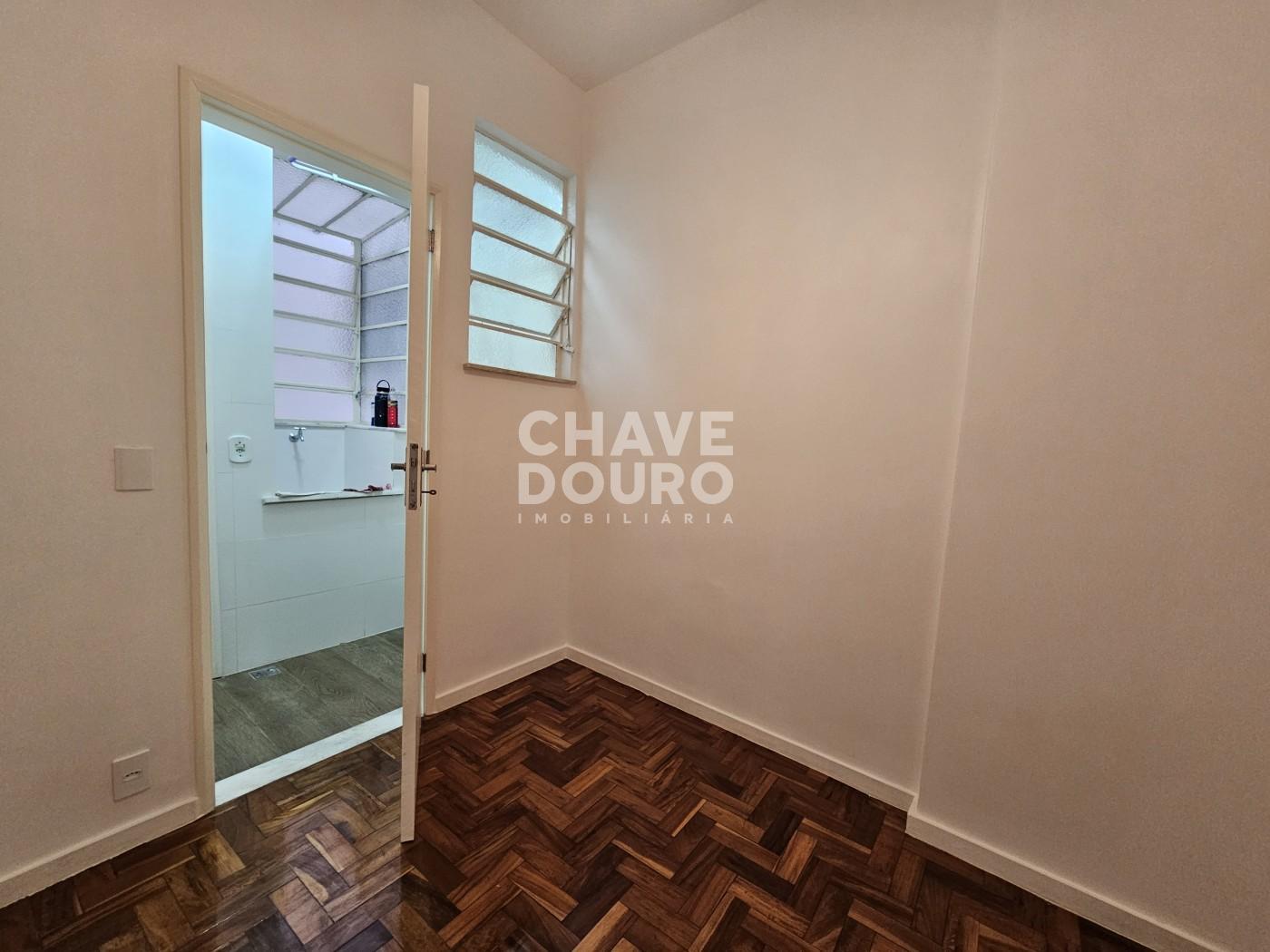 Apartamento à venda com 2 quartos, 55m² - Foto 20