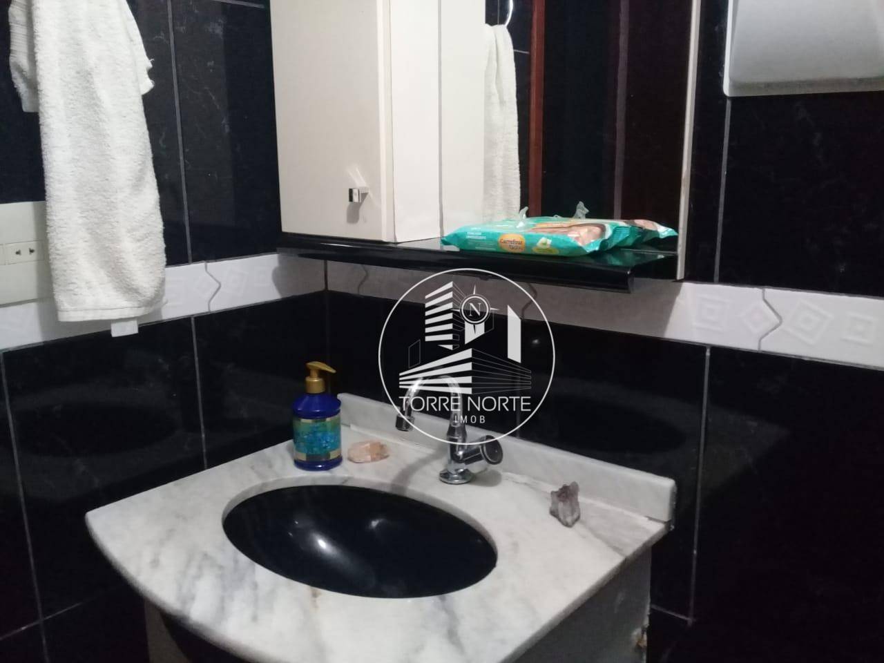 Apartamento à venda com 2 quartos, 62m² - Foto 5