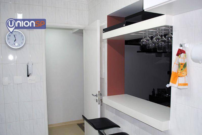 Apartamento à venda com 2 quartos, 71m² - Foto 10