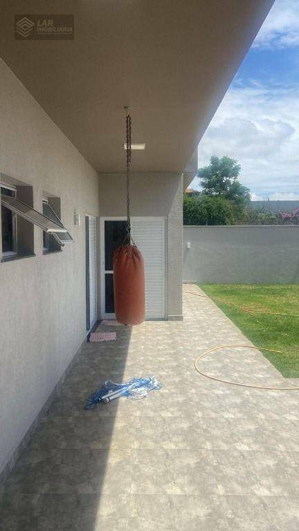 Casa de Condomínio à venda e aluguel com 4 quartos, 500m² - Foto 22