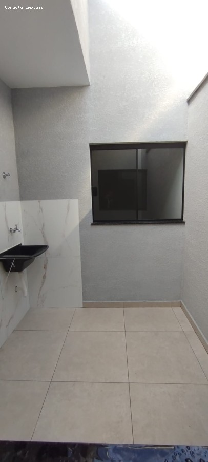 Casa à venda com 2 quartos, 53m² - Foto 15