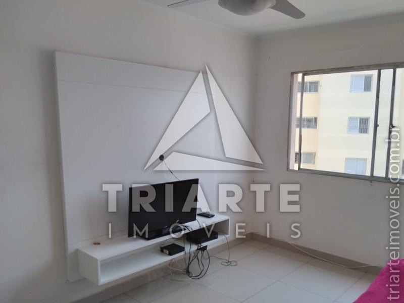 Apartamento à venda com 2 quartos, 62m² - Foto 1