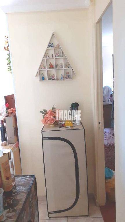 Apartamento à venda com 2 quartos, 68m² - Foto 11