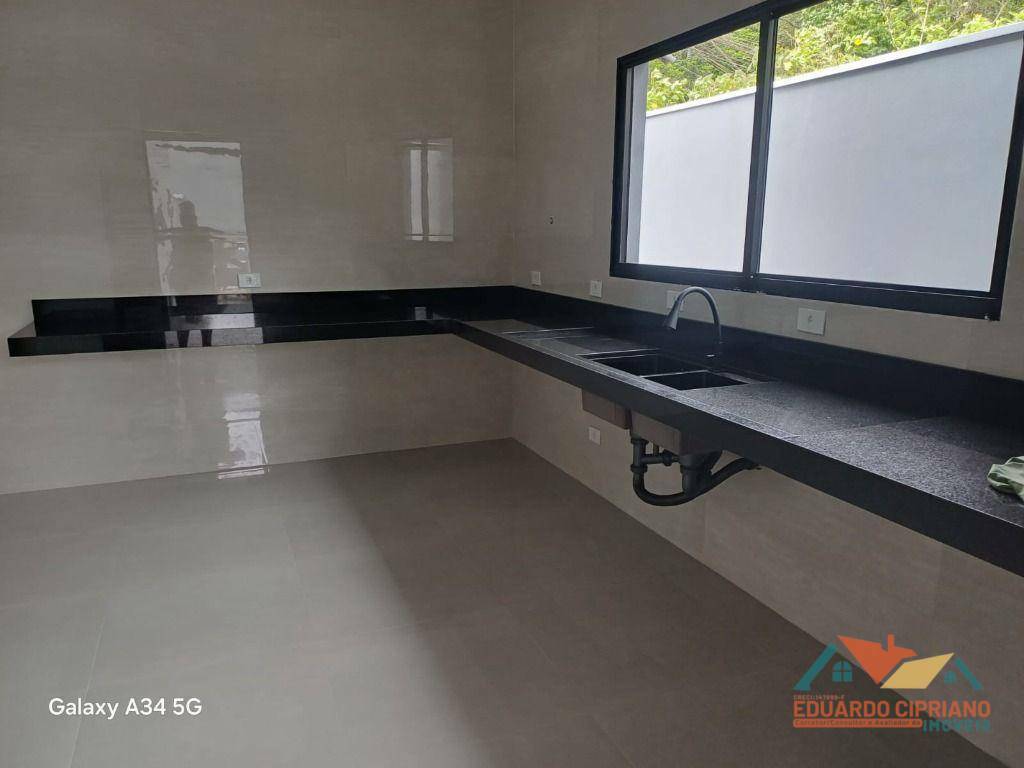 Sobrado à venda com 2 quartos, 104m² - Foto 25