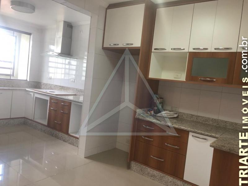 Sobrado para alugar com 3 quartos, 200m² - Foto 17