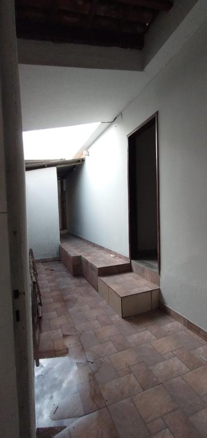 Casa para alugar com 2 quartos, 85m² - Foto 15