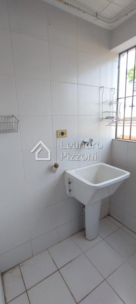 Apartamento para alugar com 2 quartos, 59m² - Foto 18