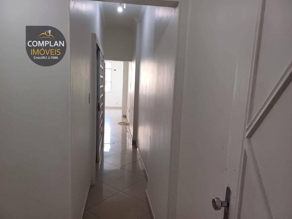 Apartamento à venda com 1 quarto, 38m² - Foto 29