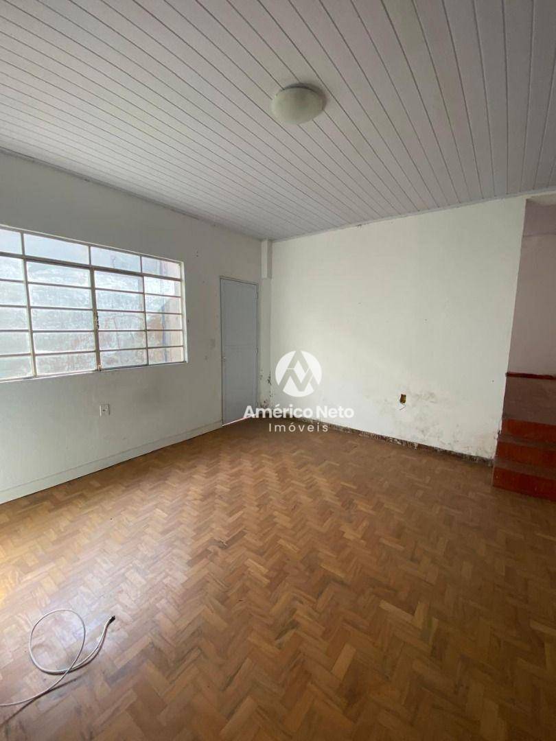 Casa à venda com 2 quartos, 135m² - Foto 9