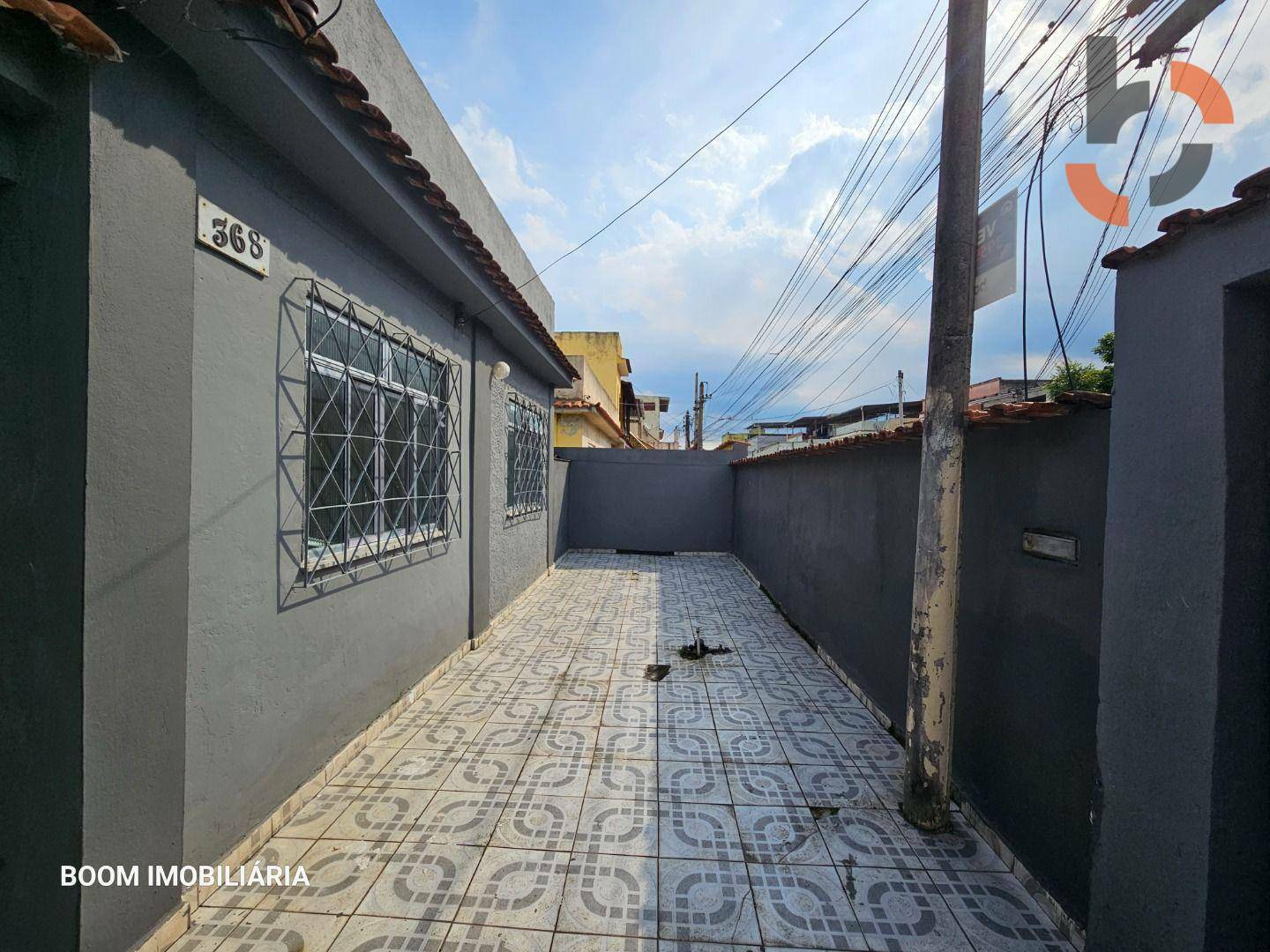 Casa à venda com 3 quartos, 96m² - Foto 4