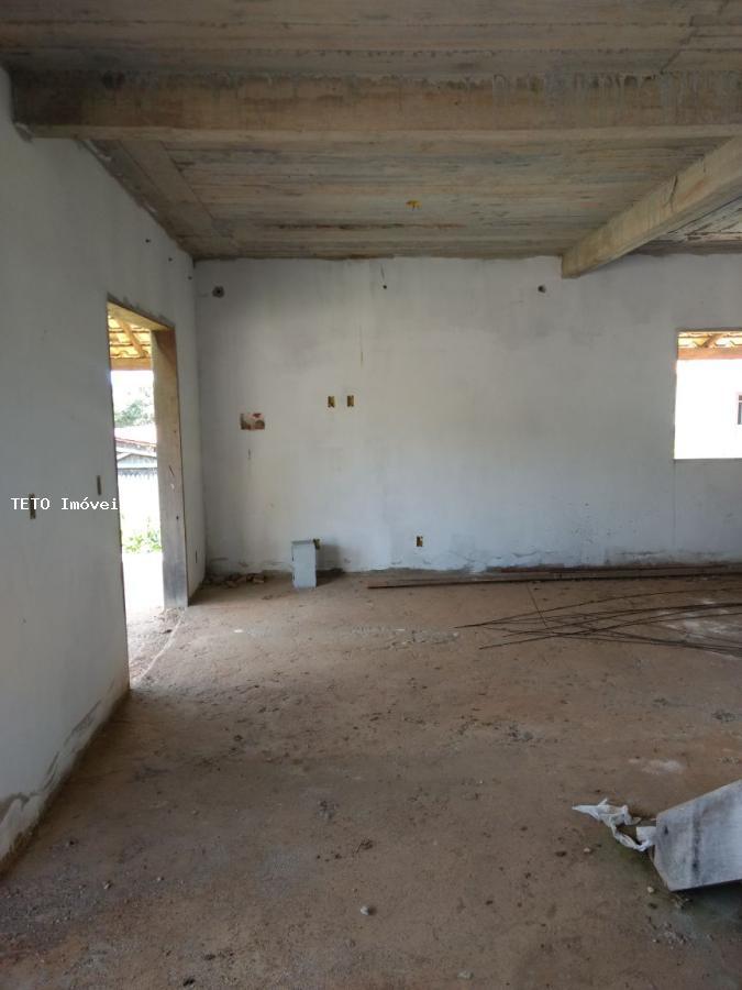 Casa à venda com 2 quartos, 1600m² - Foto 20