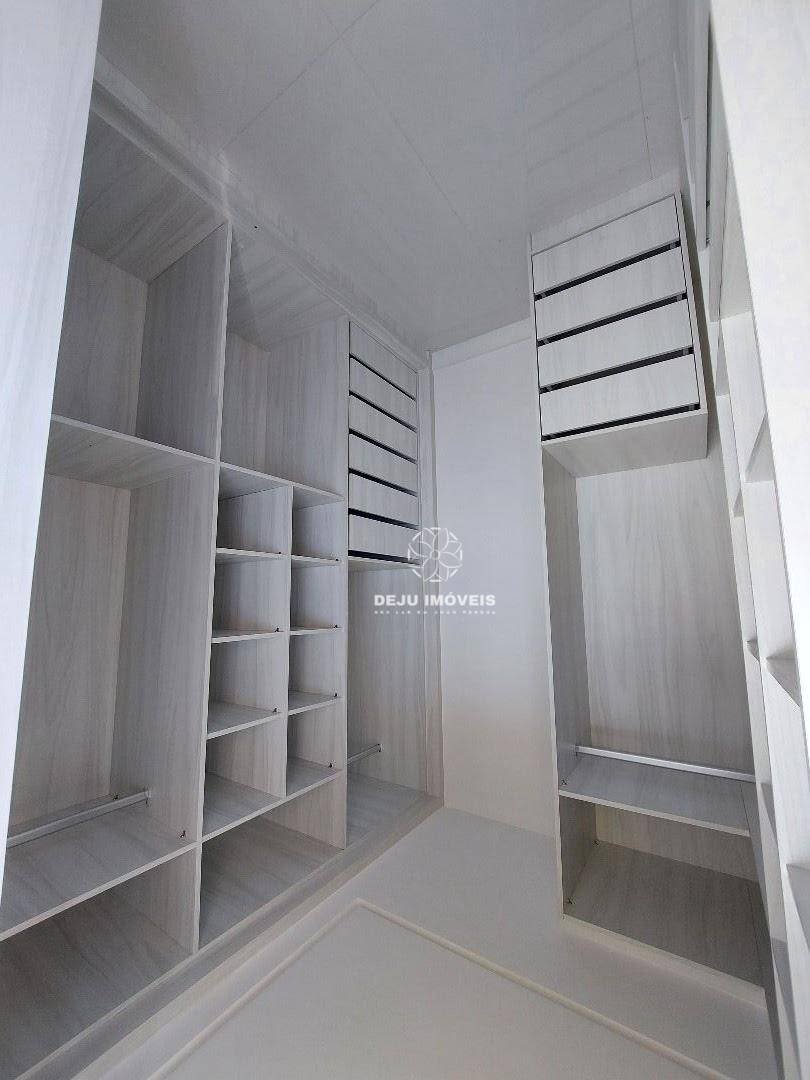 Apartamento à venda com 2 quartos, 72m² - Foto 18