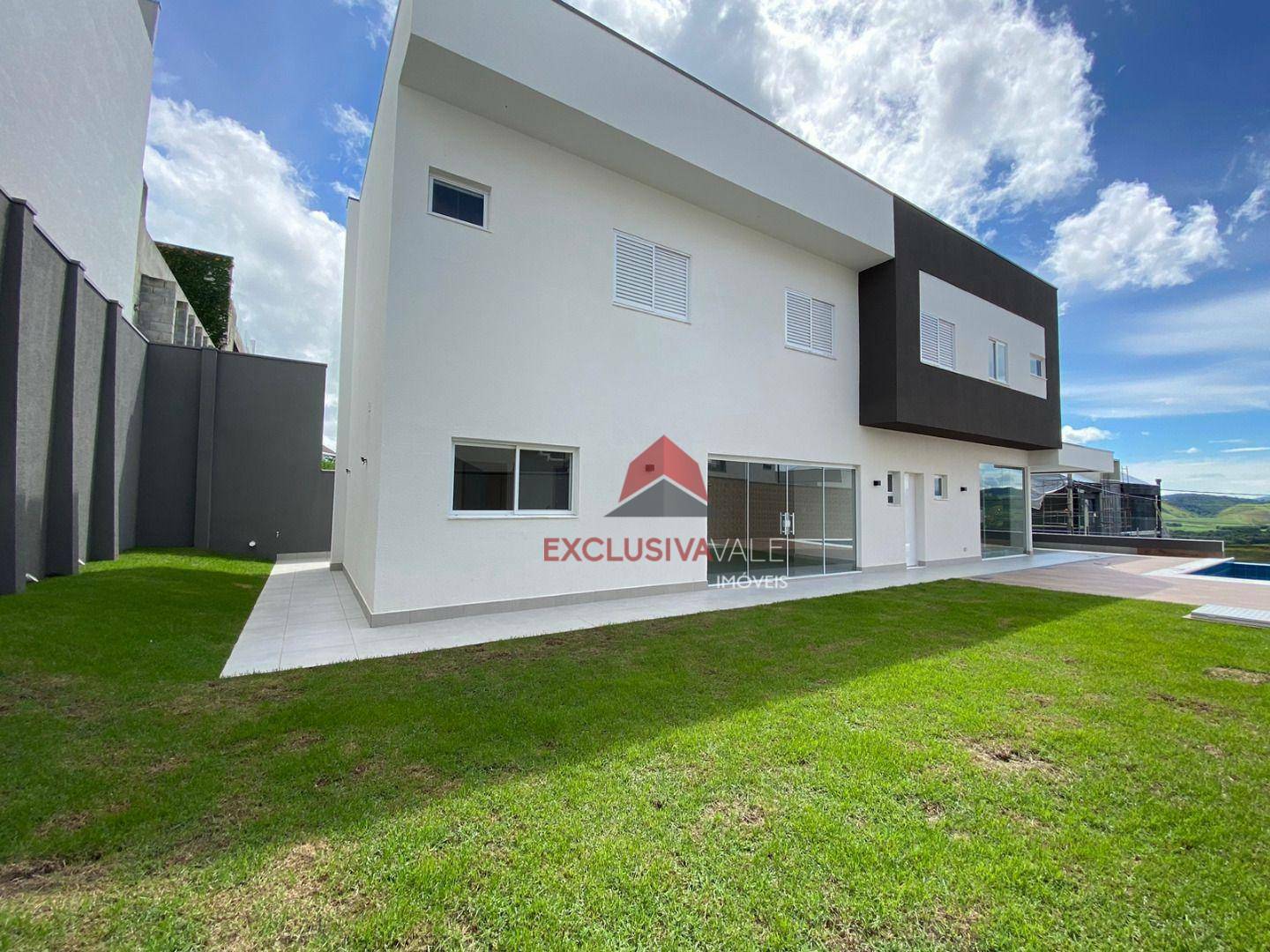 Casa de Condomínio à venda com 4 quartos, 291m² - Foto 29