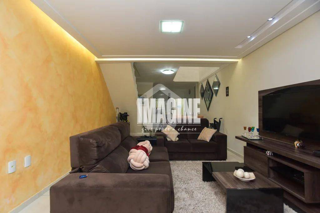 Sobrado à venda com 2 quartos, 134m² - Foto 2