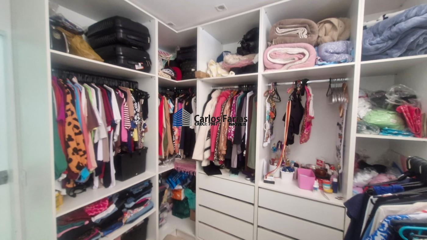 Casa de Condomínio à venda com 3 quartos, 240m² - Foto 10