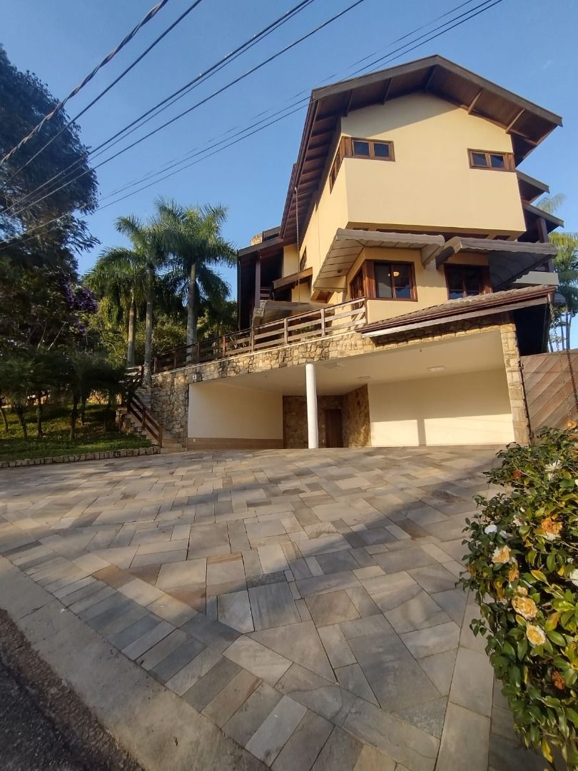 Casa de Condomínio à venda e aluguel com 4 quartos, 255m² - Foto 2