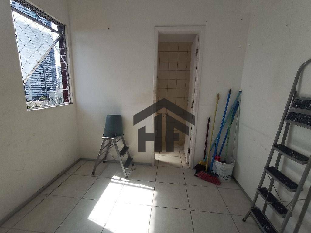 Apartamento à venda com 3 quartos, 113m² - Foto 9