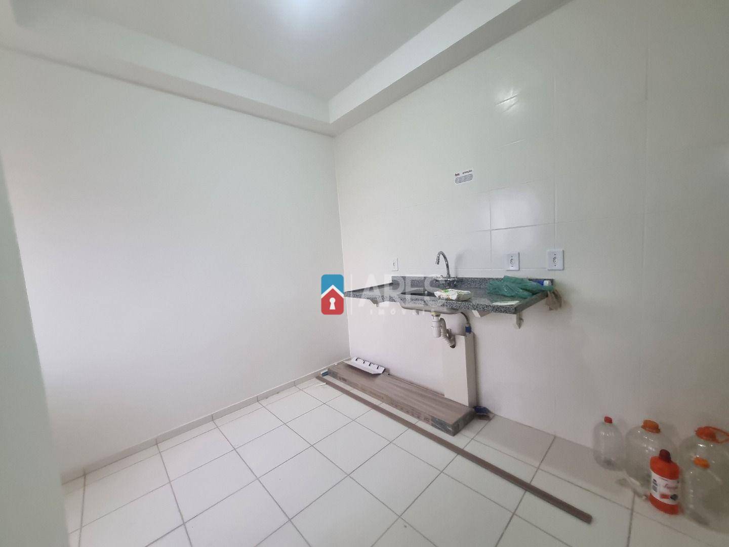 Apartamento à venda com 2 quartos, 49m² - Foto 4