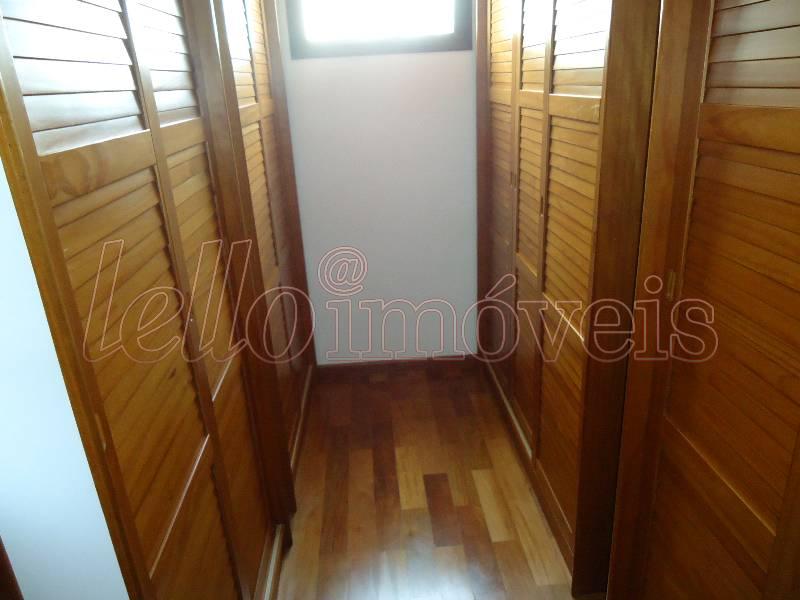 Apartamento para alugar com 4 quartos, 240m² - Foto 9