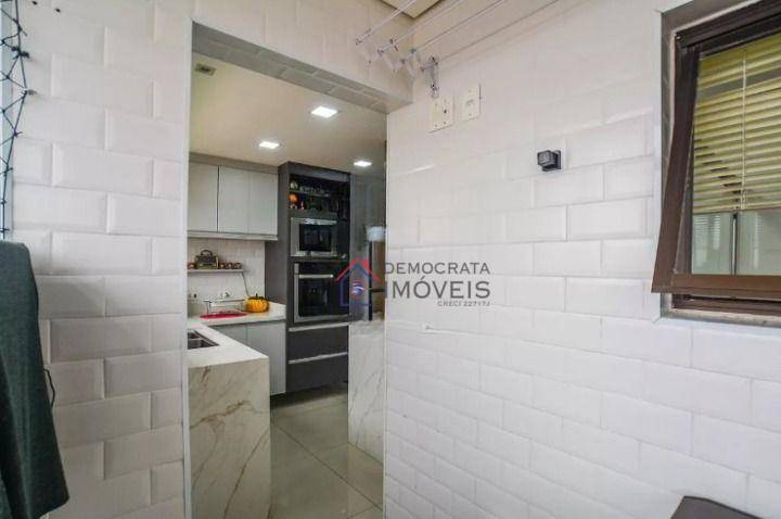 Apartamento à venda com 2 quartos, 68m² - Foto 12