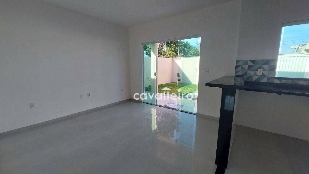 Casa à venda com 3 quartos, 75m² - Foto 5