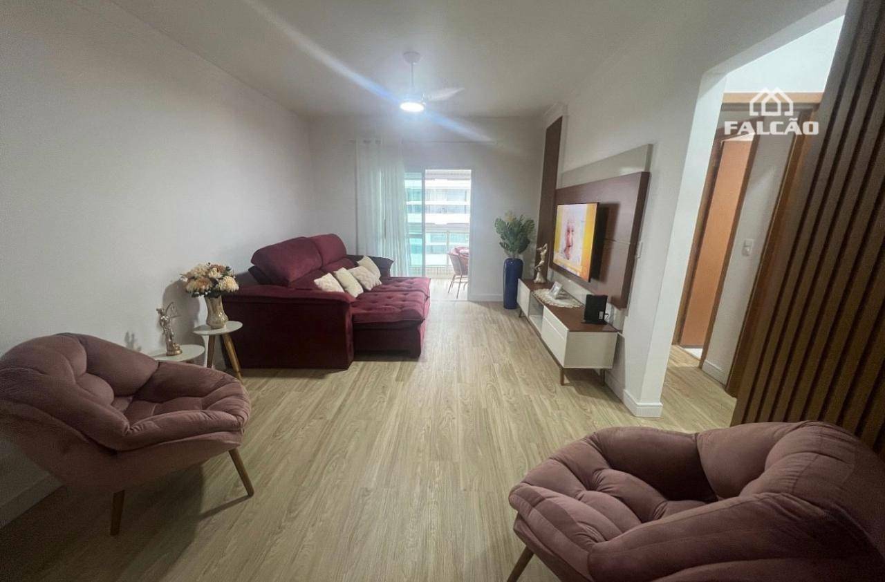 Apartamento à venda com 3 quartos, 130m² - Foto 2