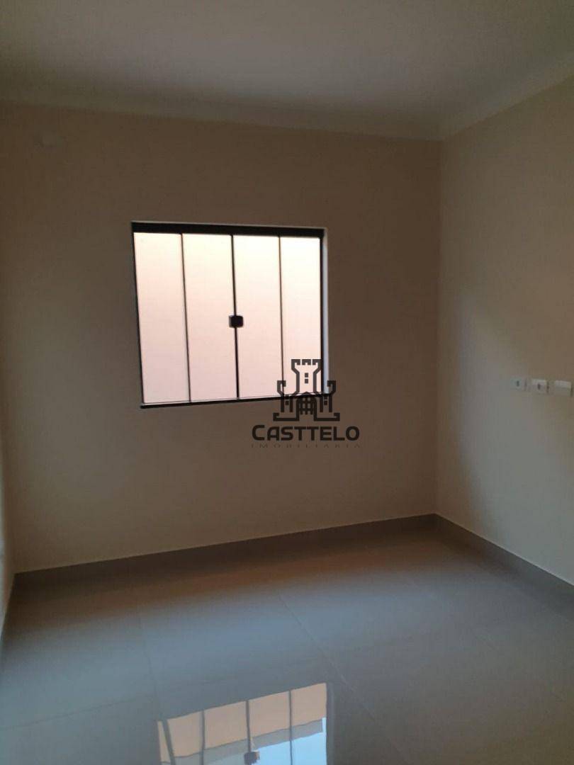 Casa à venda com 3 quartos, 73m² - Foto 10