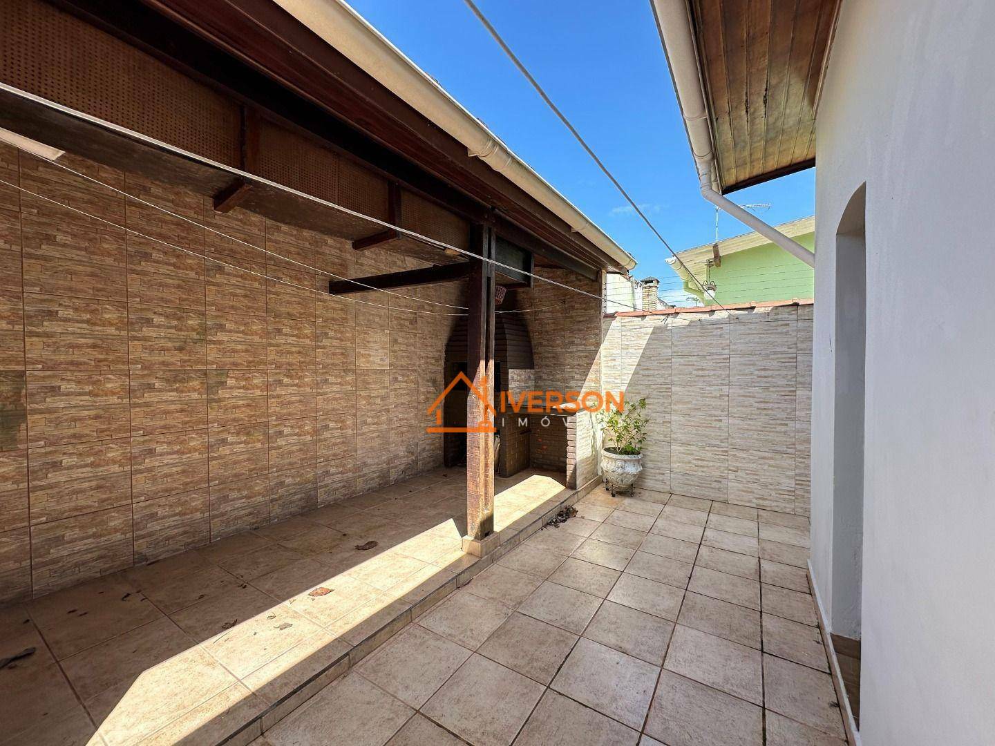 Casa à venda com 3 quartos, 140m² - Foto 23