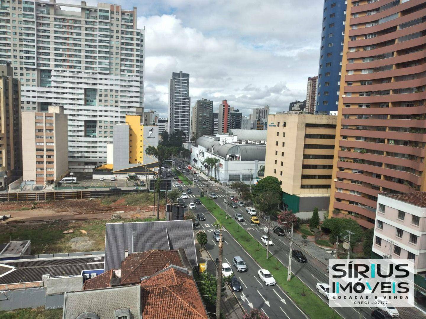 Apartamento à venda com 4 quartos, 227m² - Foto 6