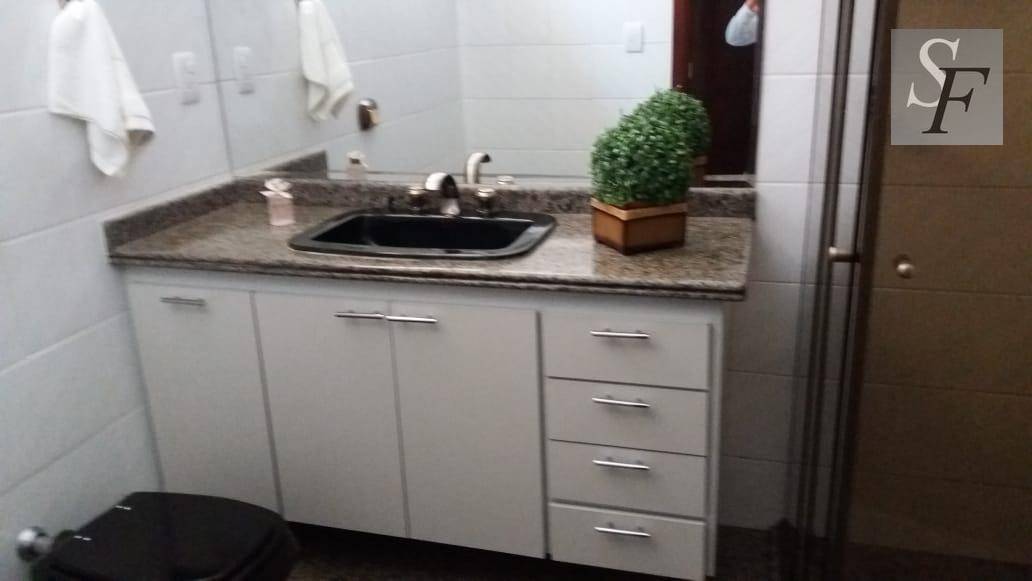 Apartamento à venda com 4 quartos, 212m² - Foto 20