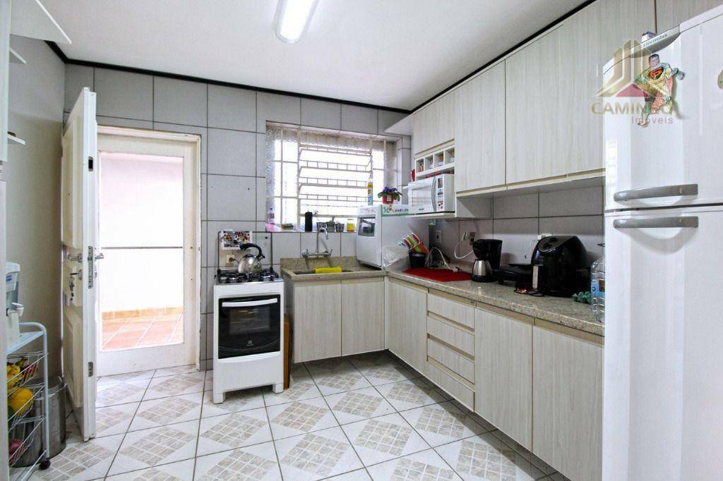 Casa à venda com 3 quartos, 150m² - Foto 10