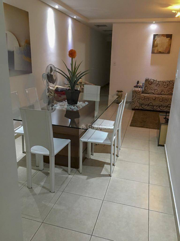 Apartamento à venda com 3 quartos, 90m² - Foto 17