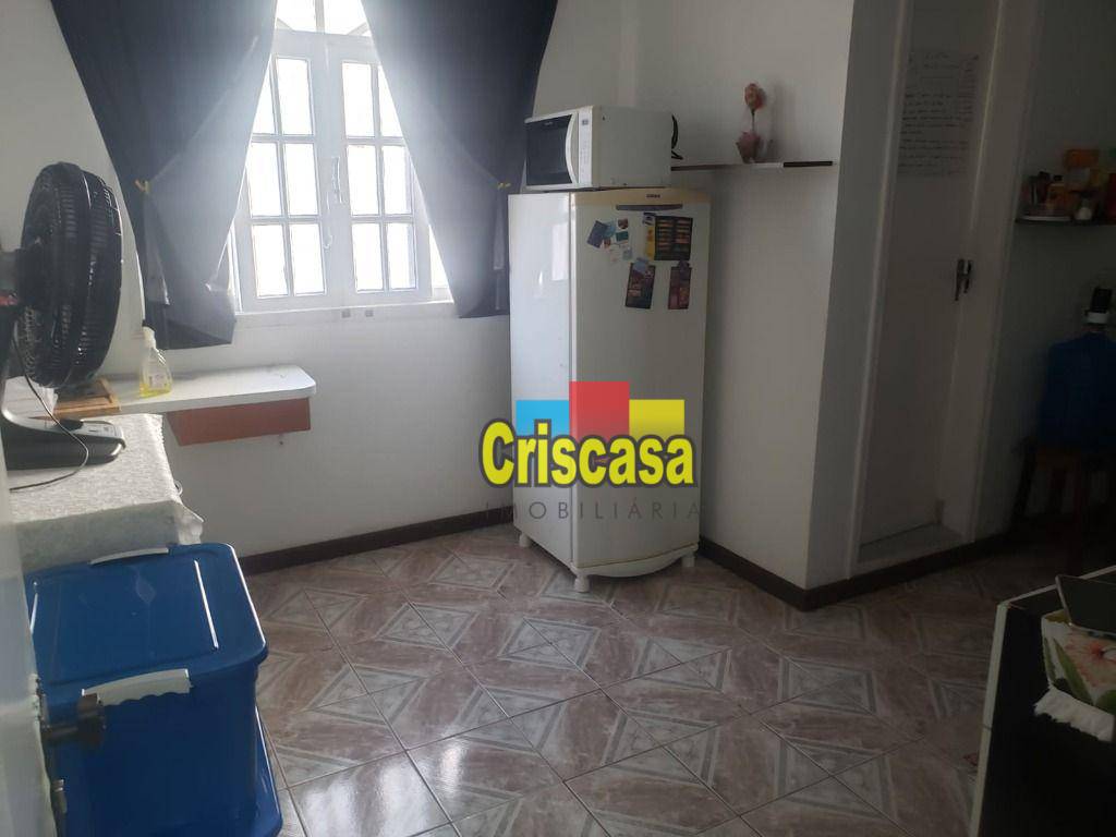 Casa à venda com 3 quartos, 60m² - Foto 12