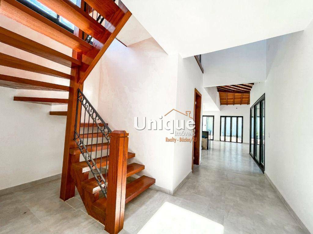 Casa à venda com 4 quartos, 299m² - Foto 14