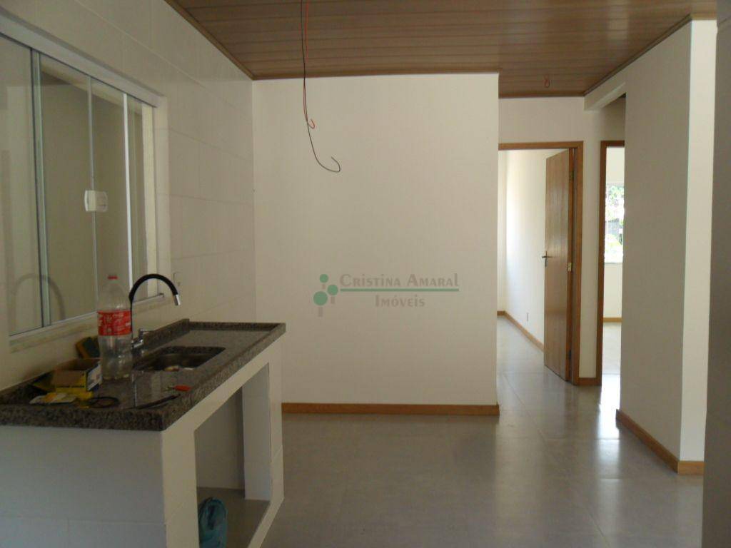 Casa à venda com 2 quartos, 64m² - Foto 21