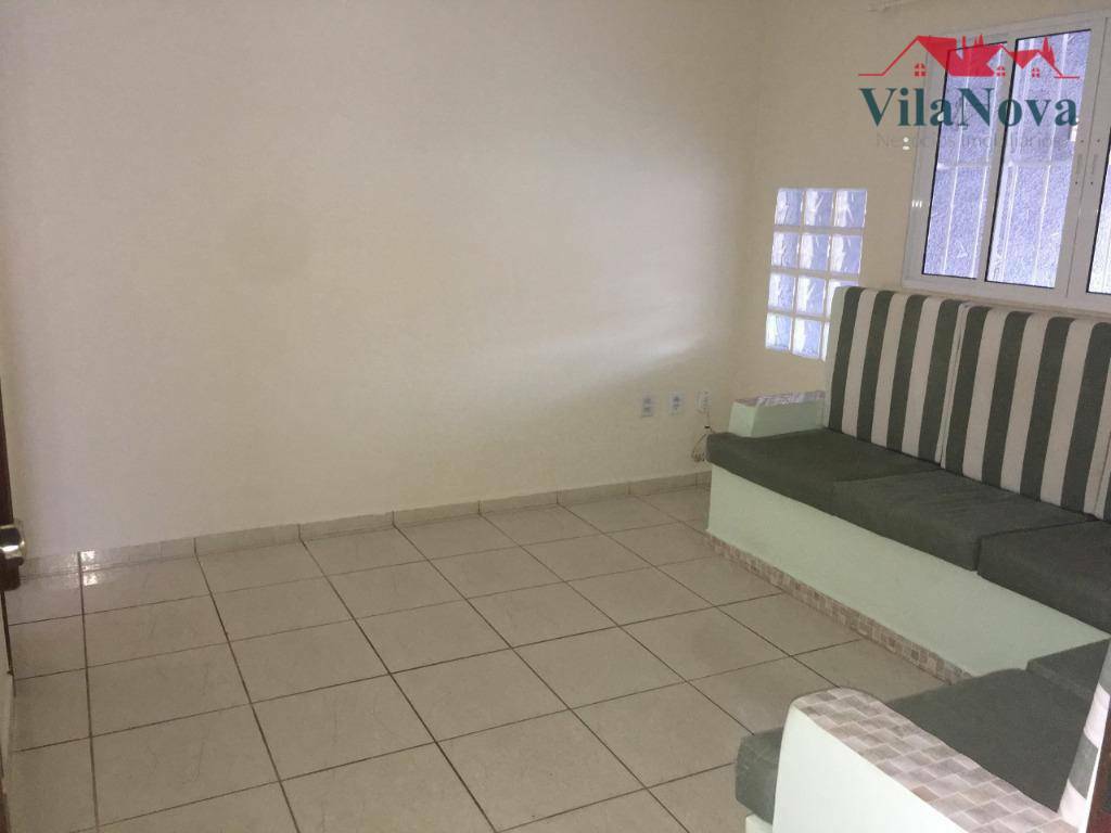 Casa à venda com 3 quartos, 120m² - Foto 2