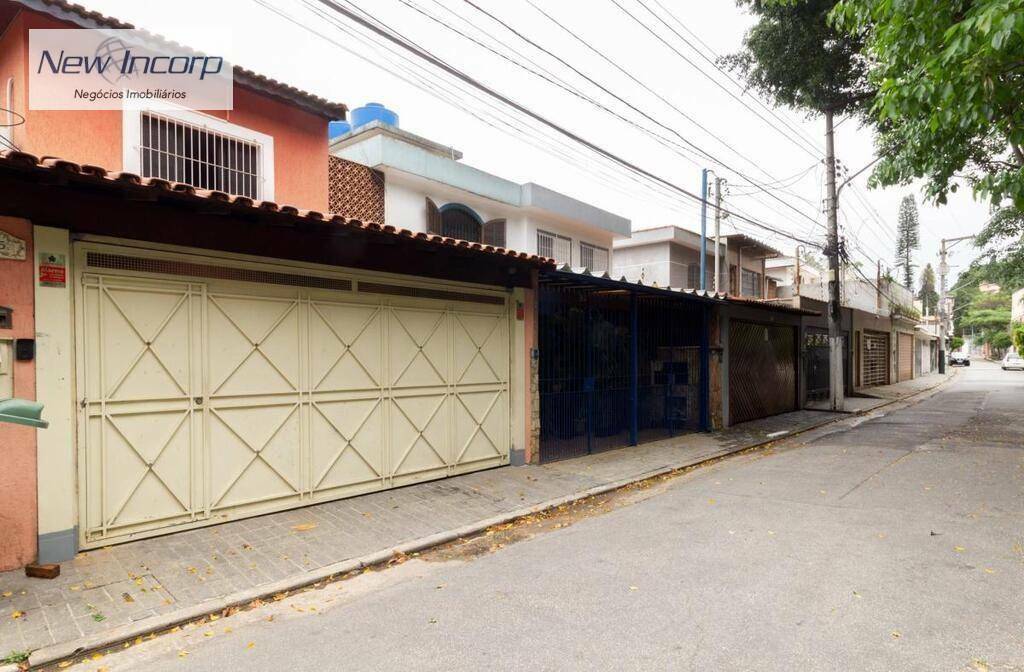 Sobrado à venda com 3 quartos, 186m² - Foto 1