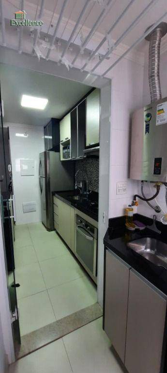 Apartamento à venda com 3 quartos, 70m² - Foto 7