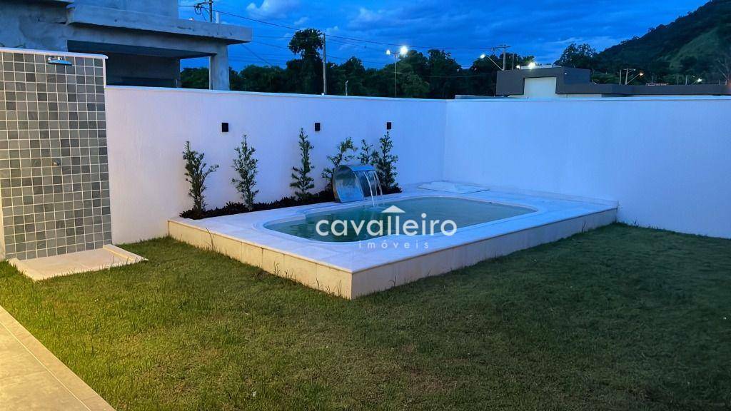 Casa de Condomínio à venda com 3 quartos, 195m² - Foto 2